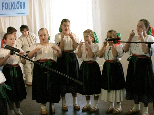 Detský folklórny súbor Kapsiarik z Poruby